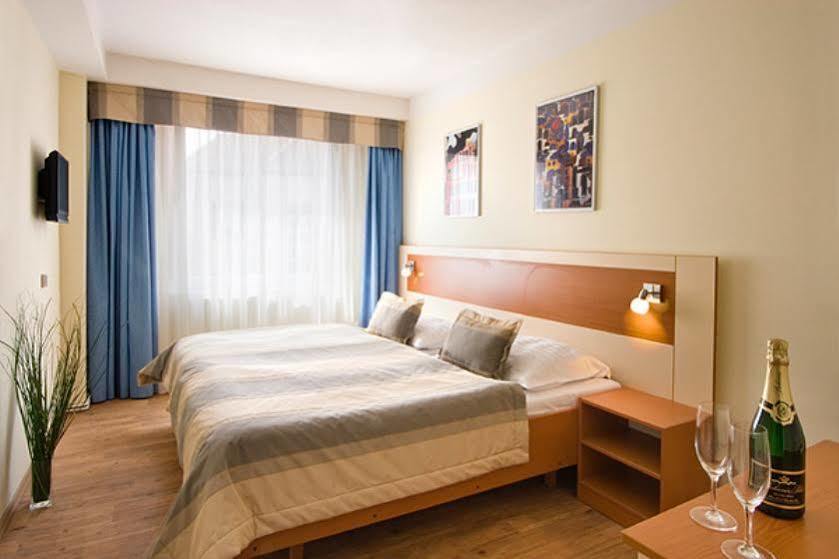 Aida 4* Prag